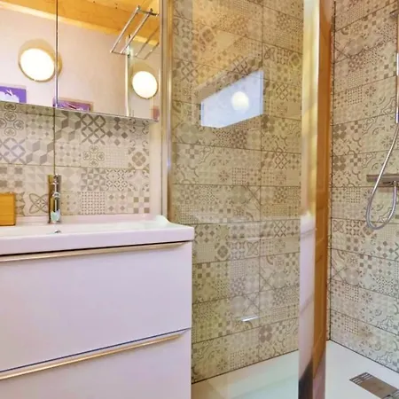 Hébergement de vacances Maison De 3 Avec Balcon Amenage Et Wifi A A 1 Km Des Pistes *