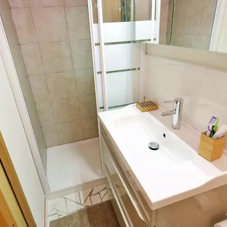 Maison De 3 Avec Balcon Amenage Et Wifi A A 1 Km Des Pistes