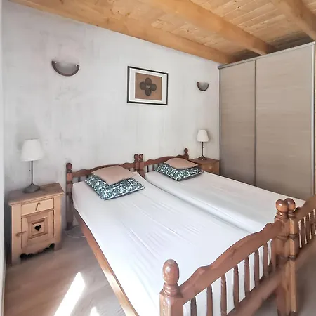 Maison De 3 Avec Balcon Amenage Et Wifi A A 1 Km Des Pistes Hébergement de vacances *